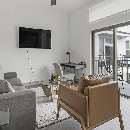 Landing Modern Apartment With Amazing Amenities Id1803X14